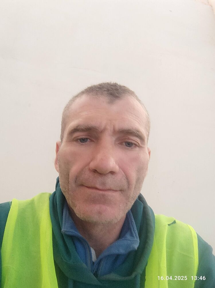  51063892  , 48 ,    