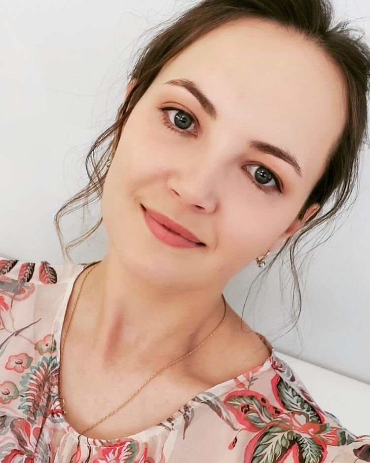  54417582  , 32 ,    -