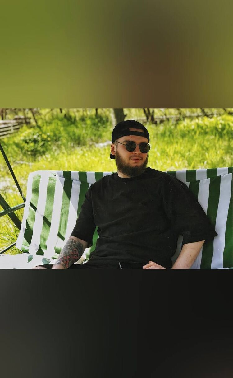  54255032  Vitaliy, 24 ,    