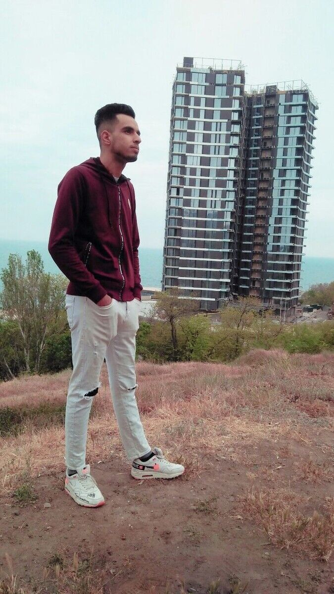  ,   Yassin, 27 ,   ,   , c 