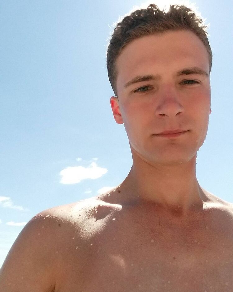  26259482  , 35 ,    -