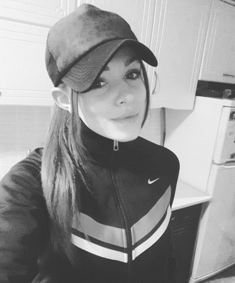  7113292  Alina, 30 ,    