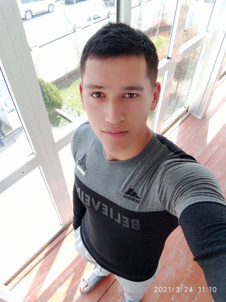  ,   Misha, 28 ,   ,   