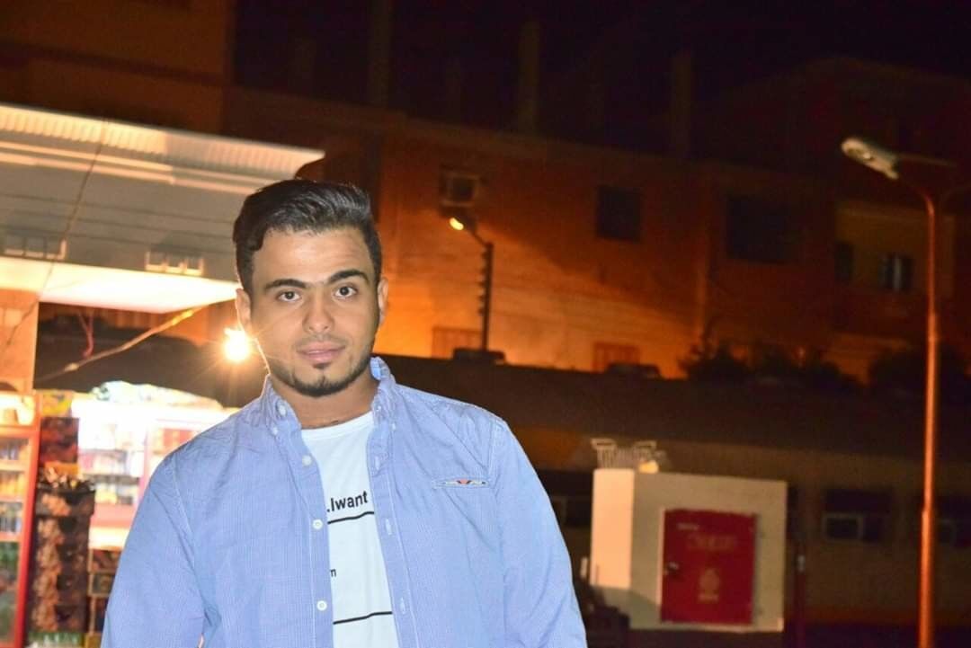  18428142  , 32 ,    Al Ghardaqah