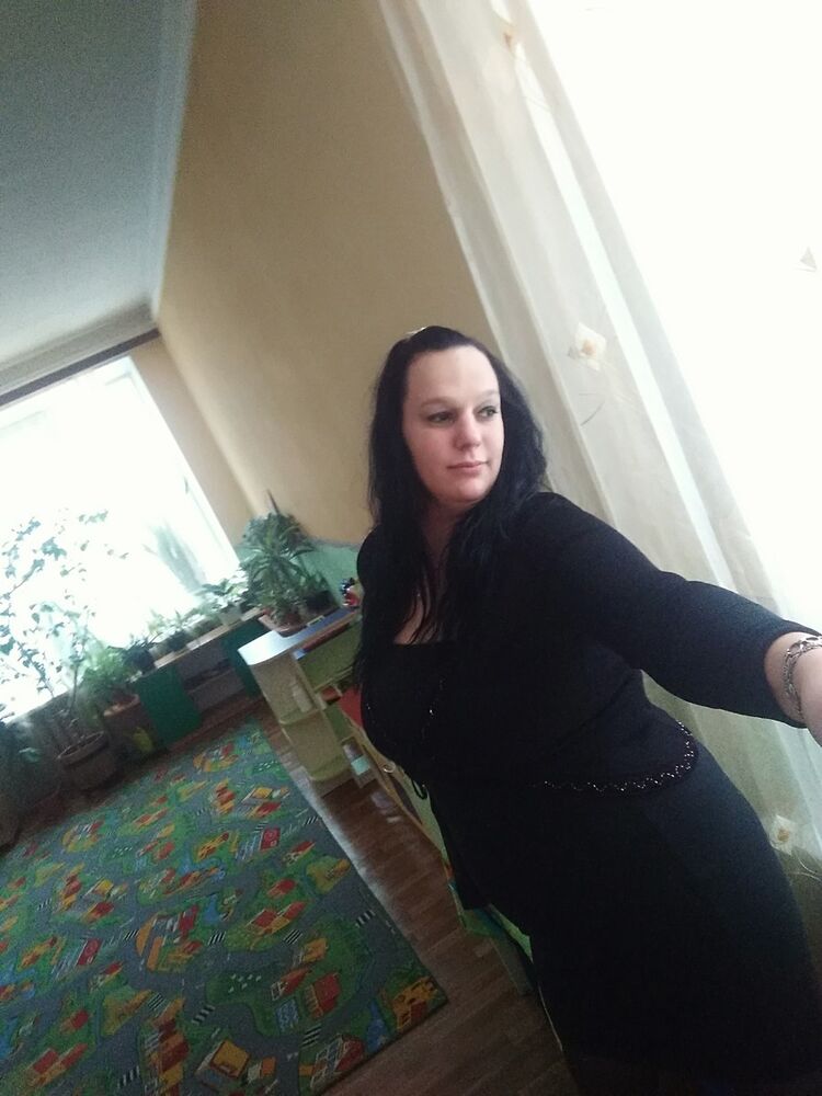  ,   Lina, 36 ,  