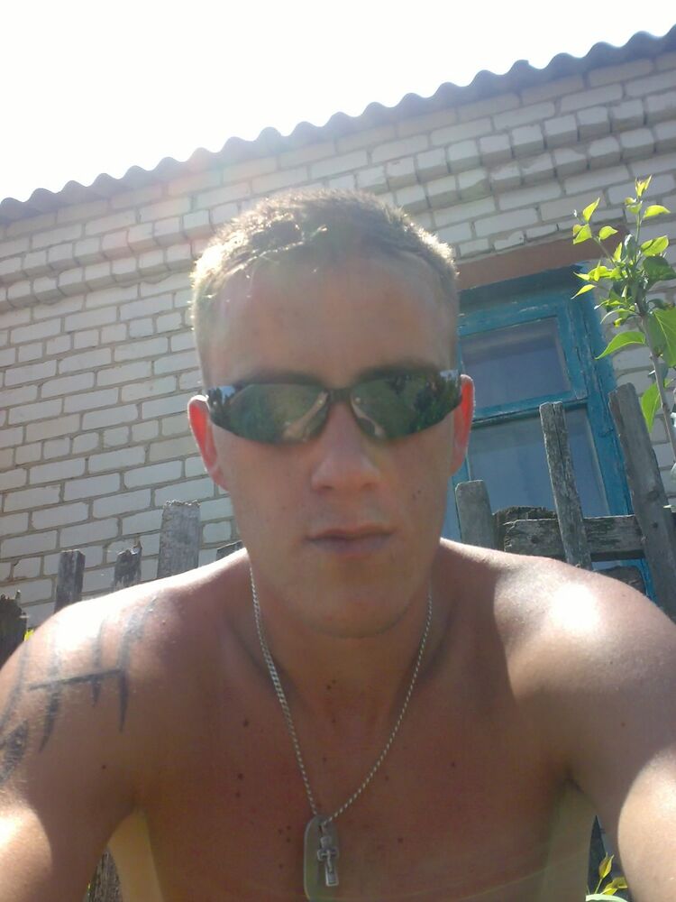  28518962  , 37 ,    