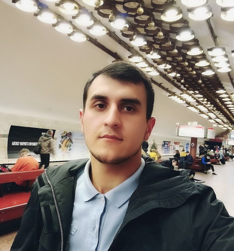  Chemnitz,   Bakha, 29 ,   ,   , c 