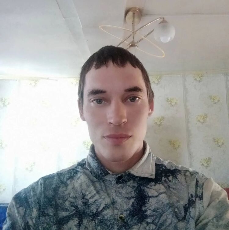  44064132  , 32 ,    