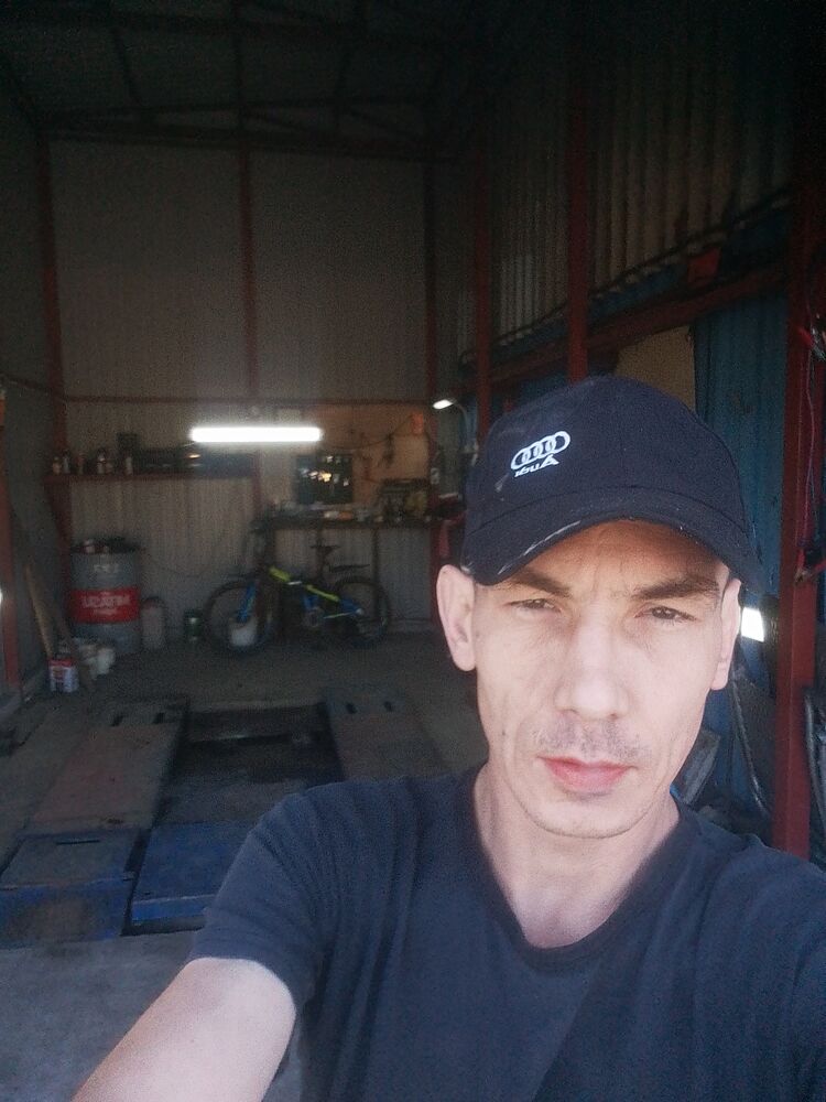  37905612  , 40 ,    