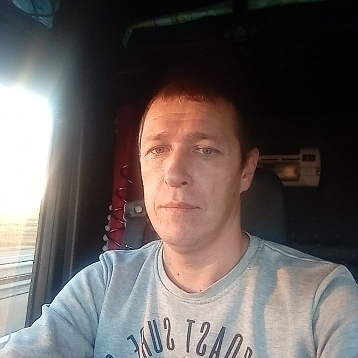  29448372  Anatoly, 38 ,    