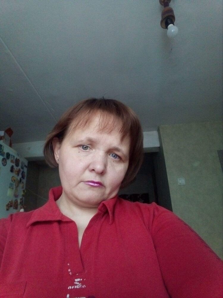  44355082  ALENA, 47 ,    