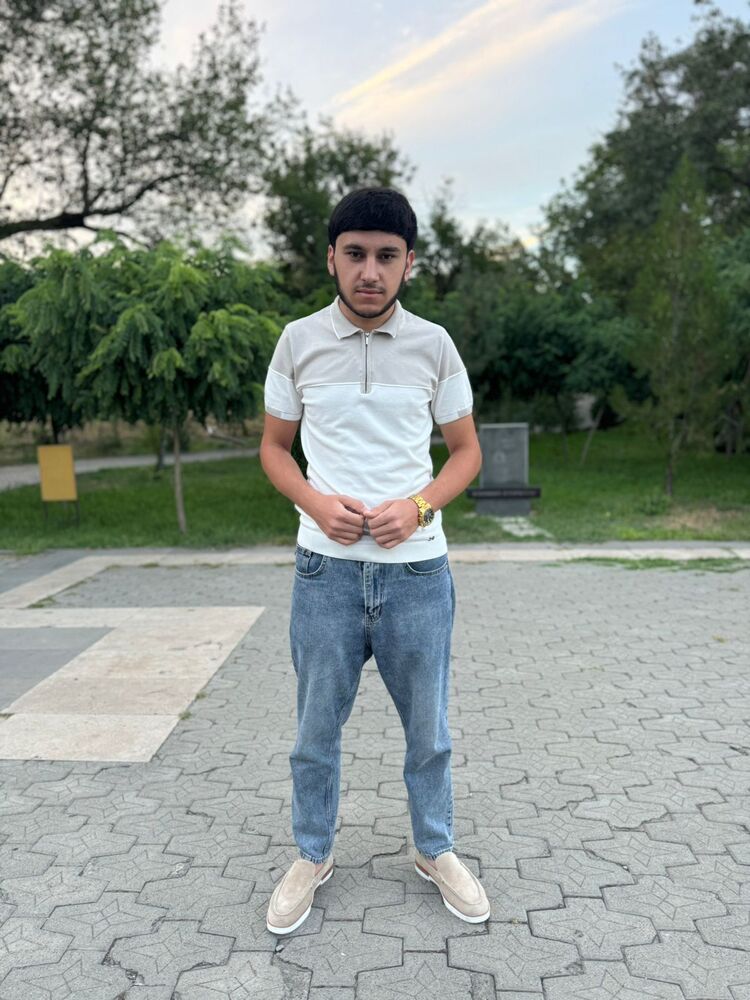  ,   Garik, 21 ,   ,   