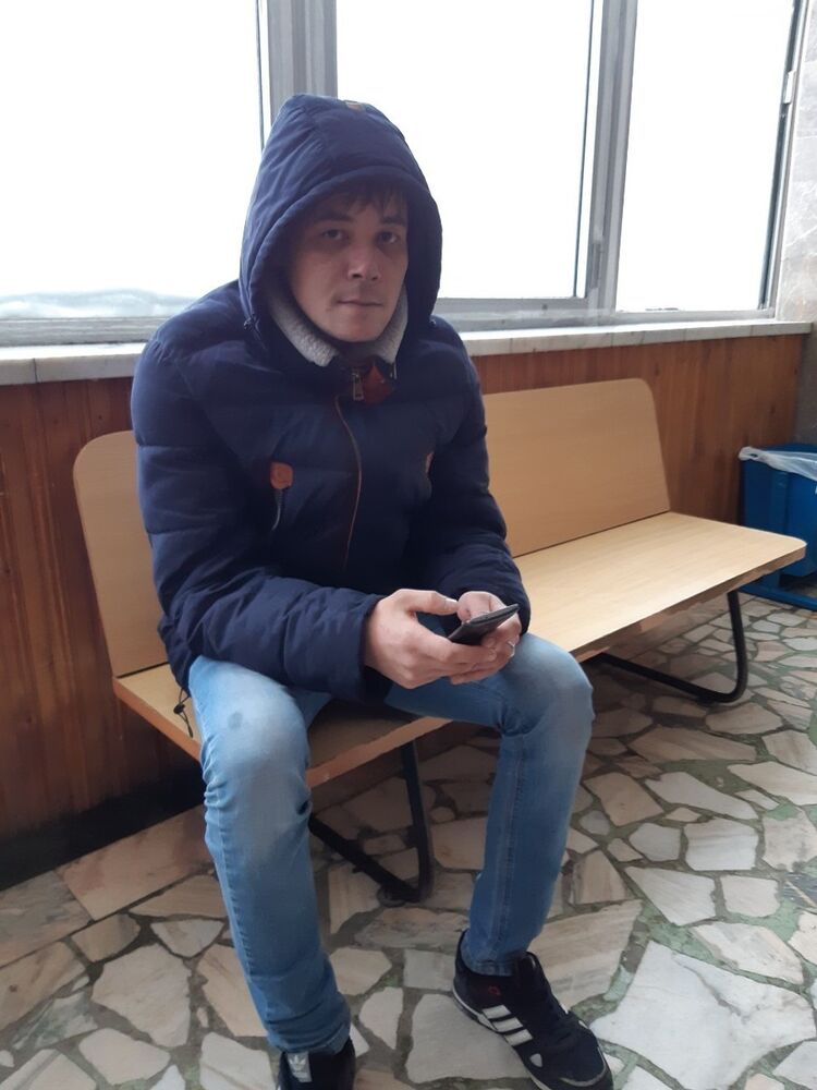  15116552  , 33 ,    