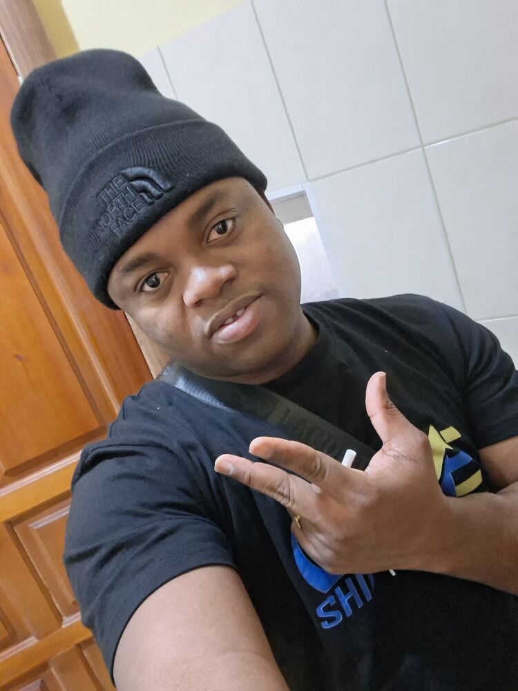 ���� 56081192 ������� Mamadu, 32 ����, ���� ���������� � �������