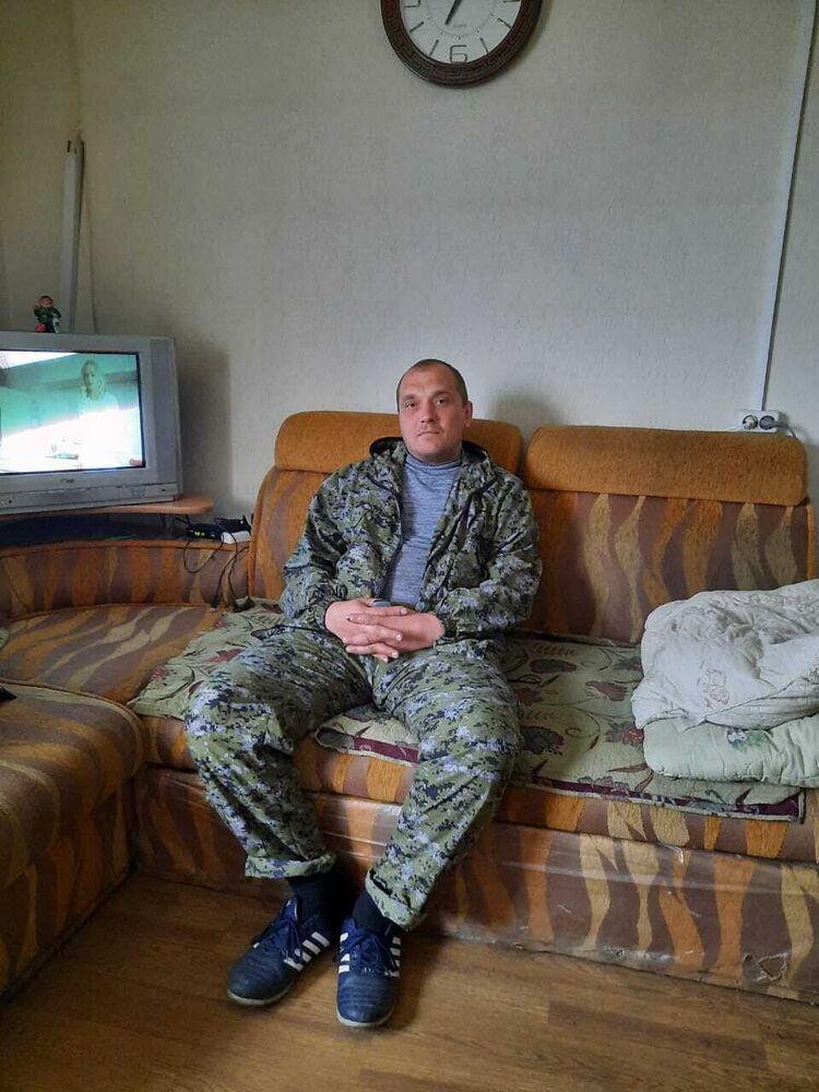  44036632  Vova, 44 ,    