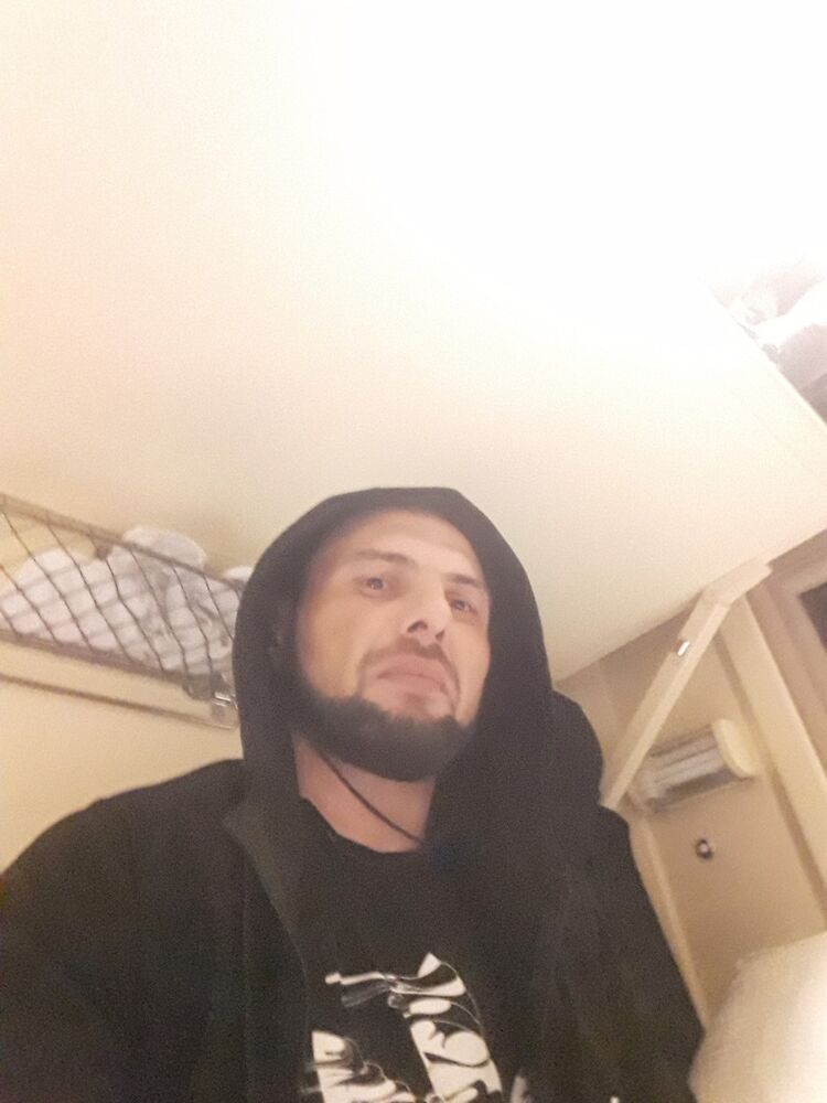 ���� 19517752 ������� ��������, 38 ���, ���� ���������� � �������-��-����