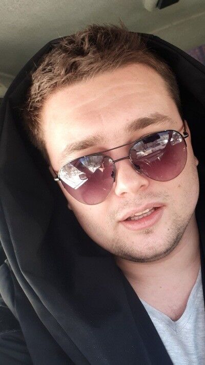  ,   Maksim, 28 ,   ,   , c 