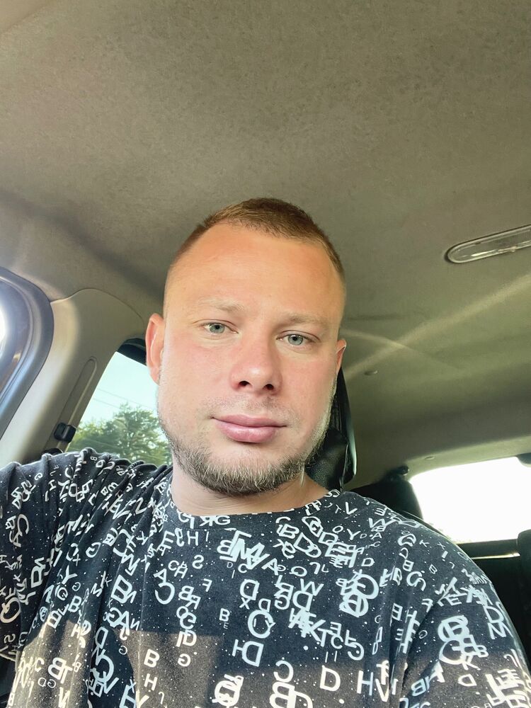  44837582  , 33 ,    