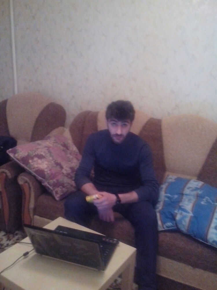  ,   Edgar, 40 ,   ,   , c 