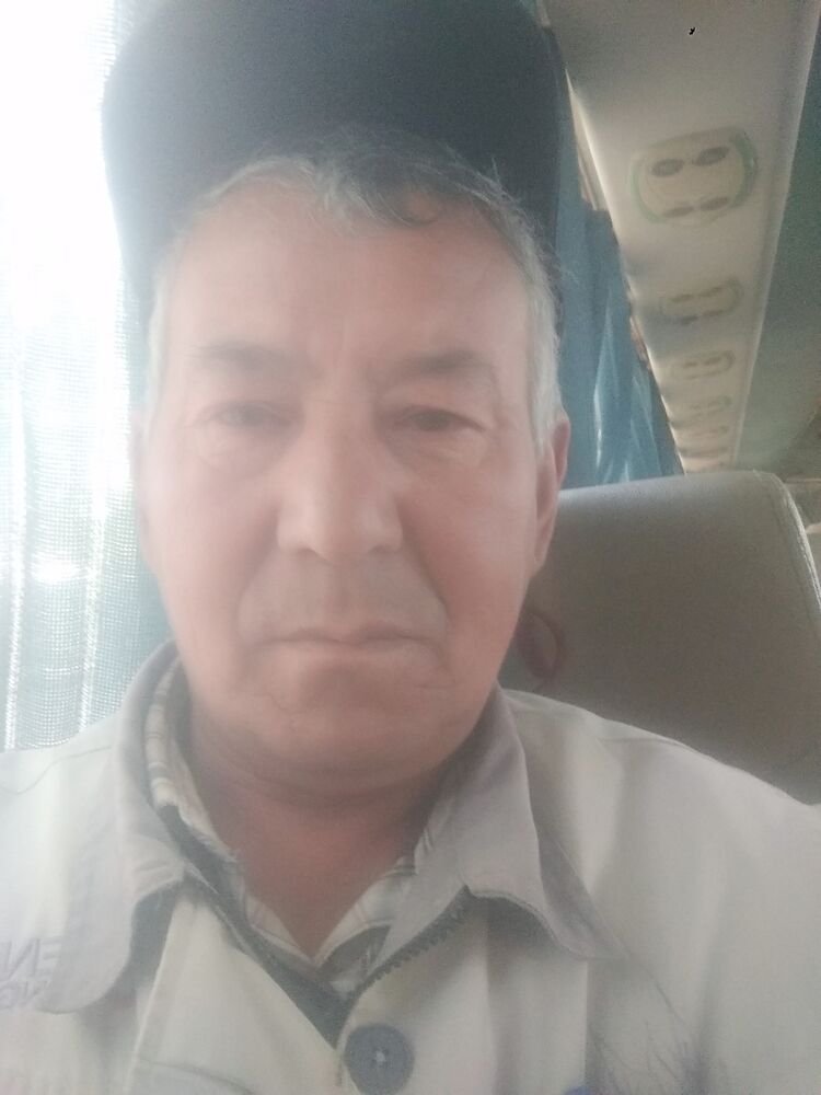  42557072  Siroj, 60 ,    