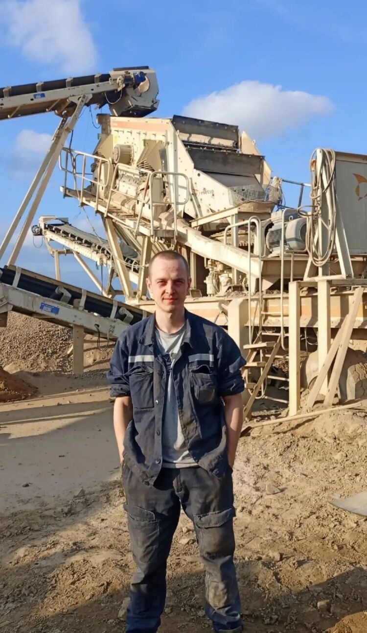 50619812  Kostya, 25 ,    --