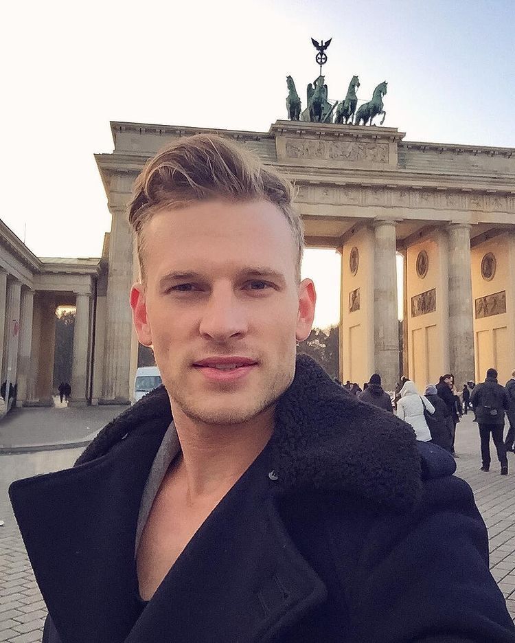  ,   Johnson, 39 ,   ,   