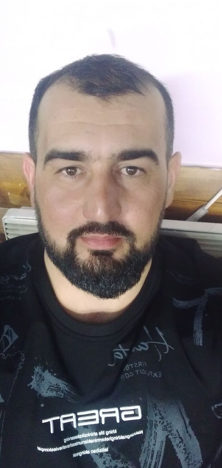  30727022  , 37 ,    