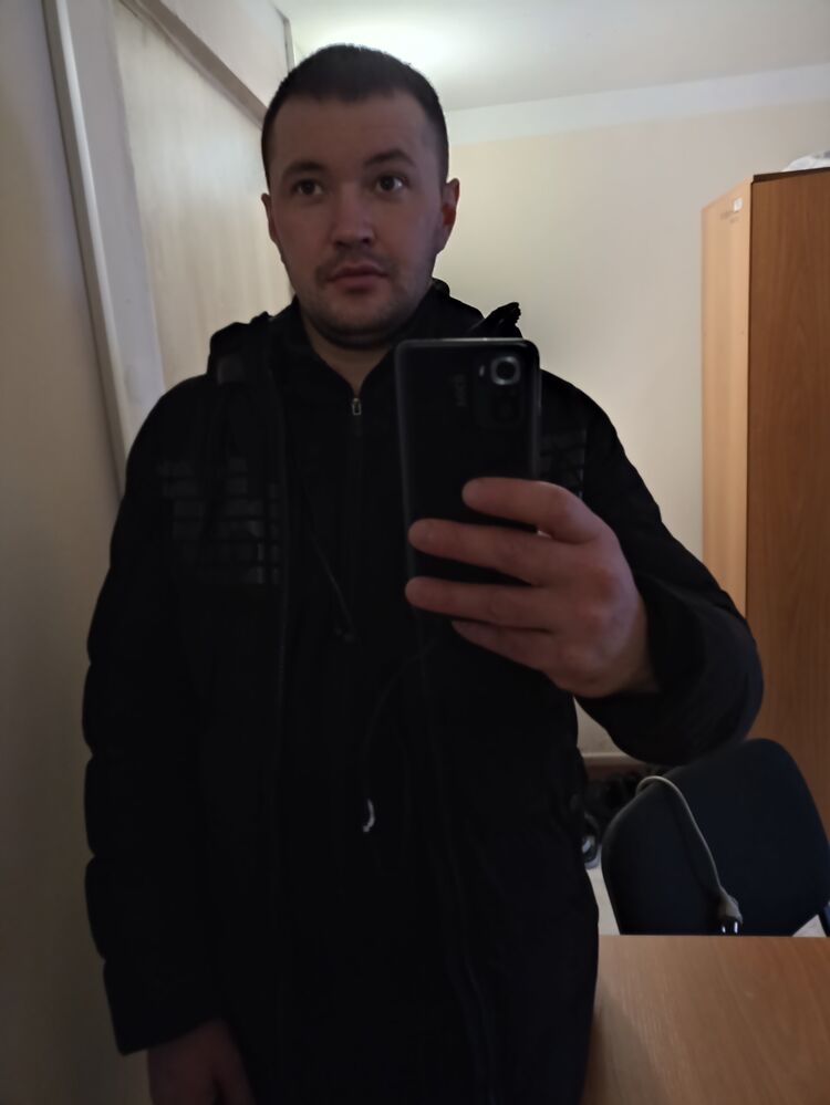  48568062  , 34 ,    