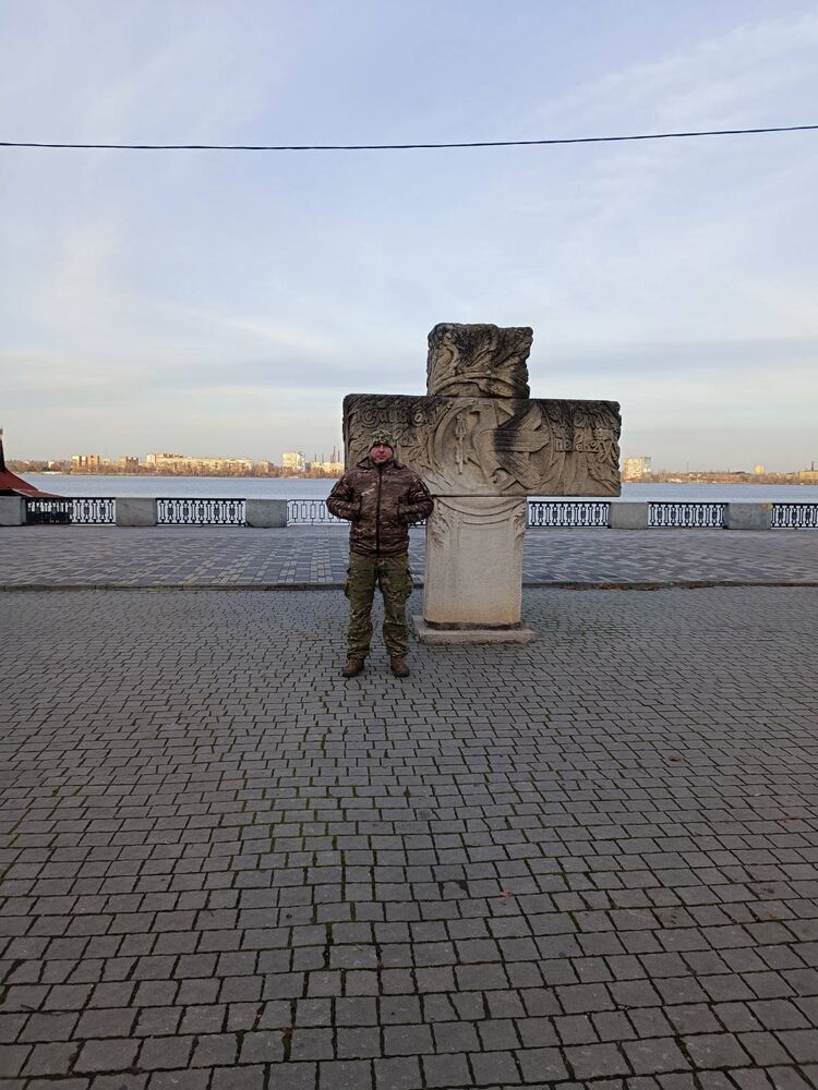  41167322  , 41 ,    