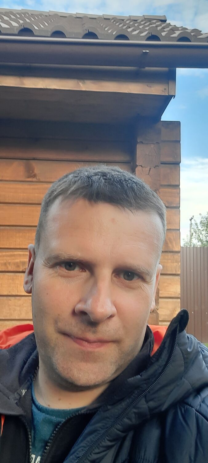  44316842  , 49 ,    