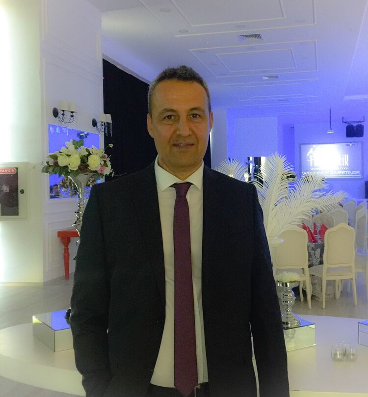  ,   Onur, 48 ,   ,   , c 