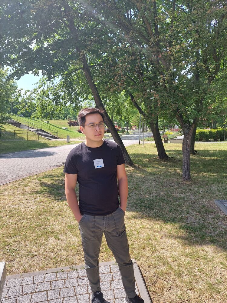  45861072  David, 33 ,    Dabrowa Gornicza