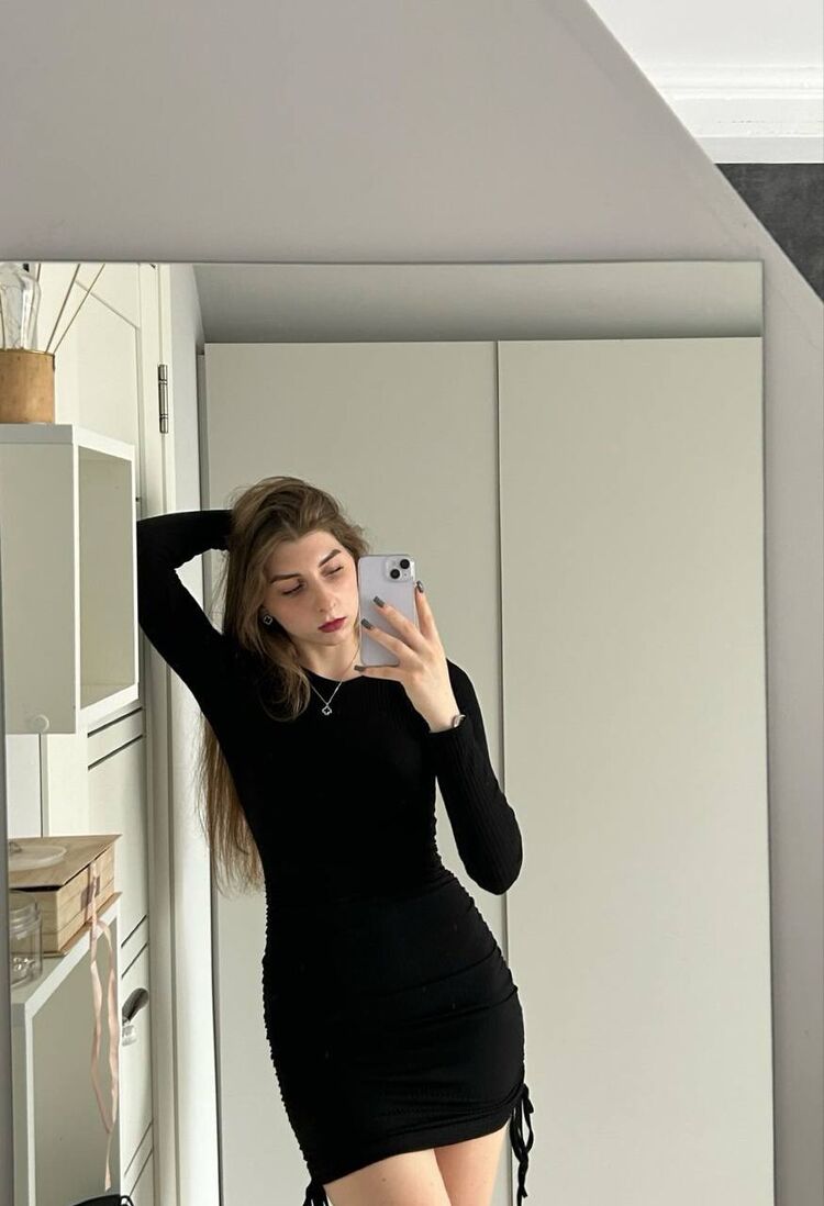  50063562  , 22 ,    -