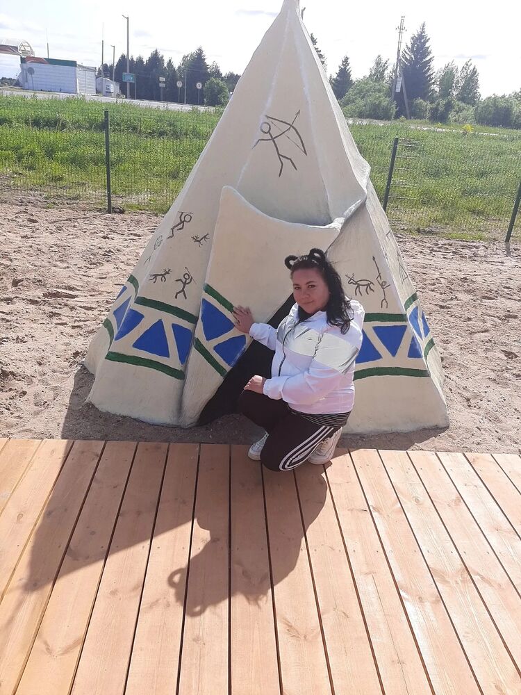  42217252  Lyudmila, 39 ,     