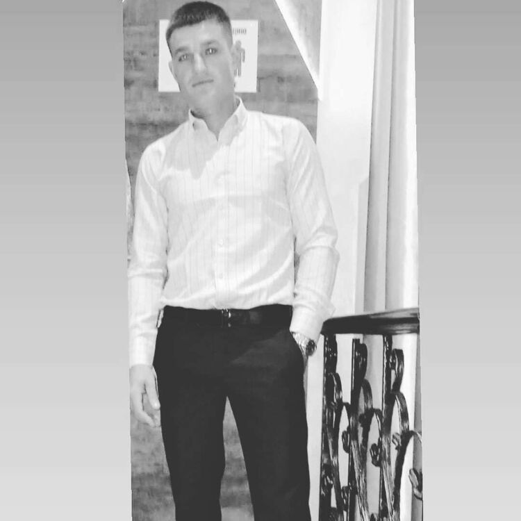  52639052  , 38 ,    --