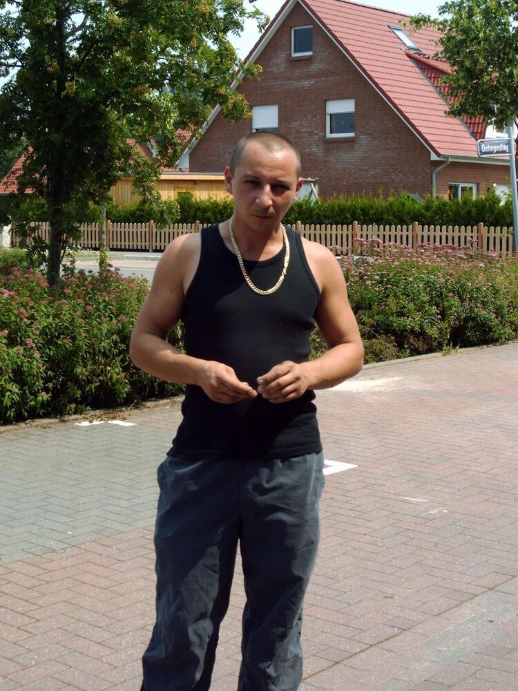  28777332  , 47 ,    