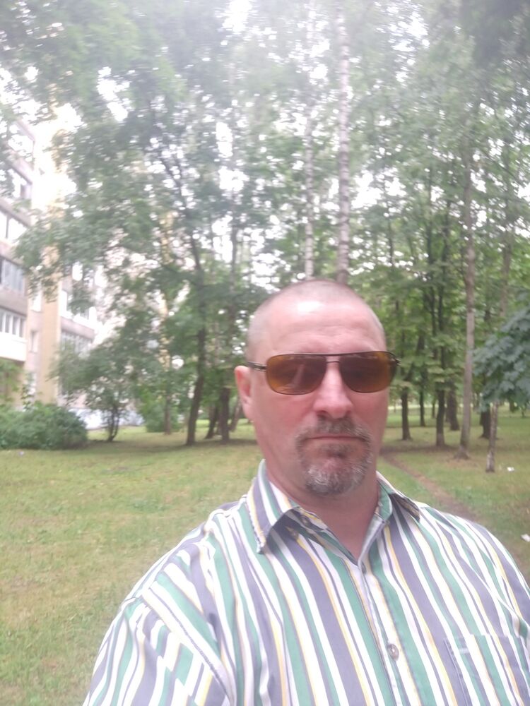  43885722  , 58 ,    