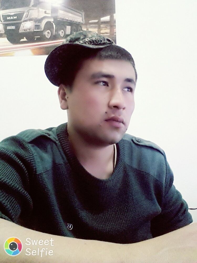  17925622  Javlonbek, 36 ,    