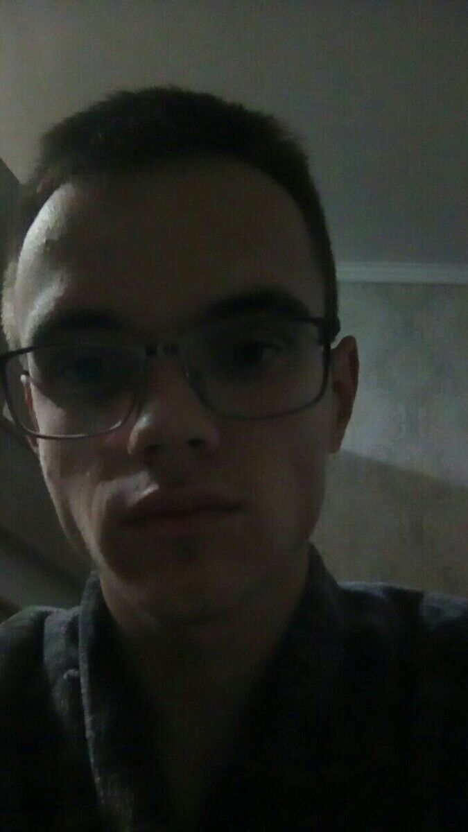  22291462  Vadim, 23 ,    