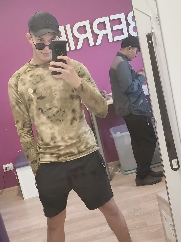  44565762  , 25 ,    
