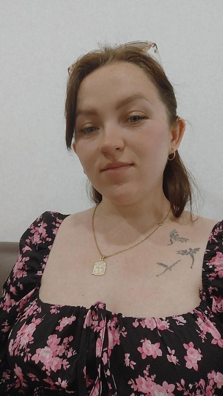  52851582   , 25 ,     