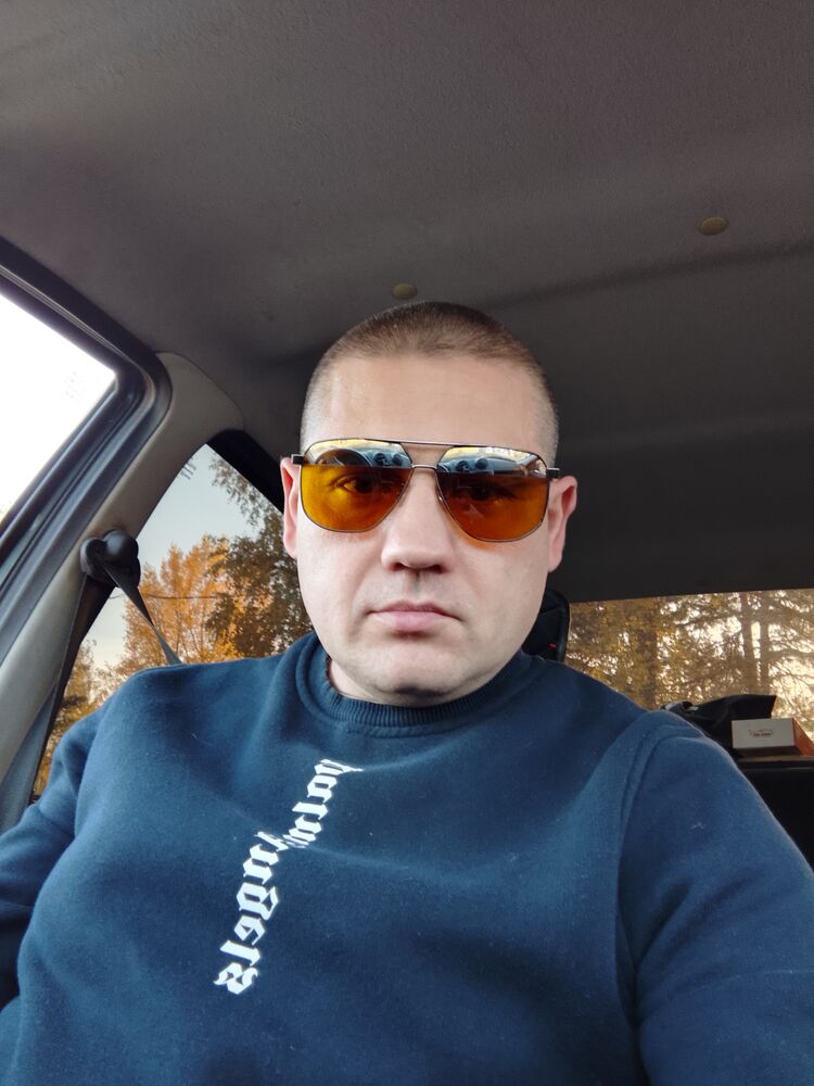  46981482  , 41 ,    