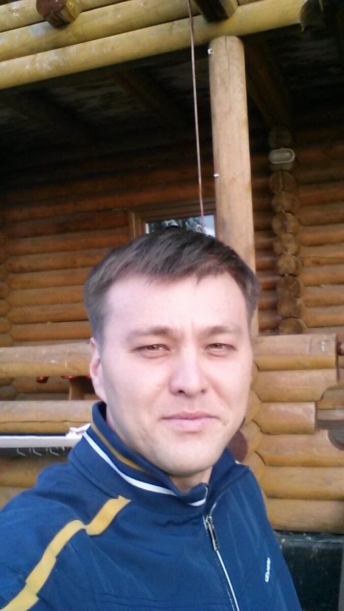  6349302  Maxut, 40 ,    