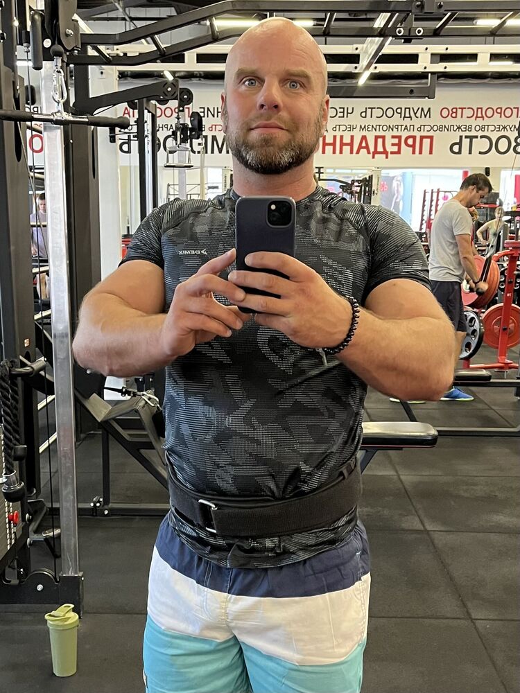  35591882  , 43 ,    -