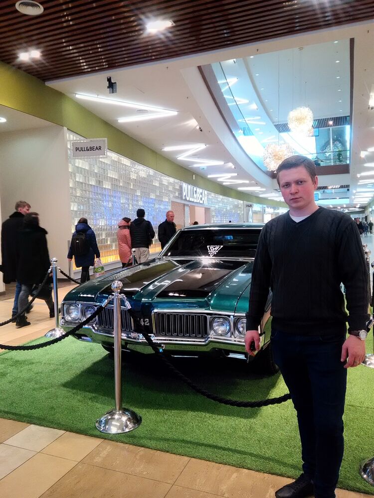  ,   Alexey, 24 ,   c , 