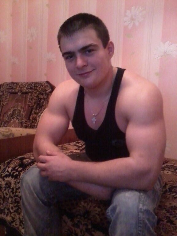  11490732  Jony, 32 ,    