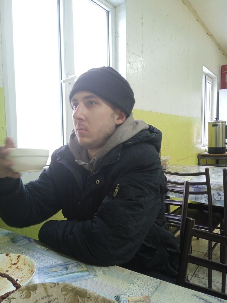  ,   Maks, 34 ,   ,   
