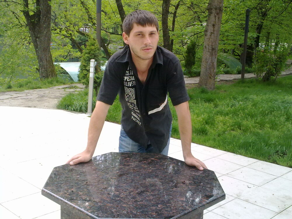  8155082  Usuf07, 41 ,    