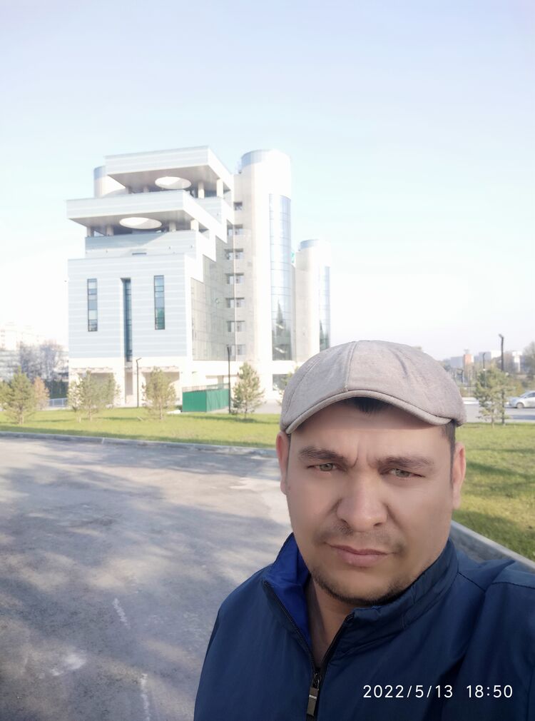  26988182  Latif, 38 ,    