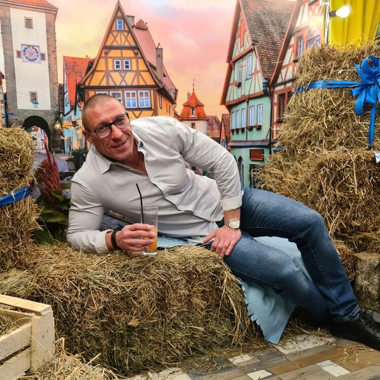 ���� 42690692 ������� Den, 41 ���, ���� ���������� � �������